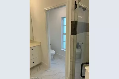 660 Ames St E, Lehigh Acres, FL 33974 - Photo 9