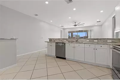 11005 Lakeland Cir, Fort Myers, FL 33913 - Photo 13