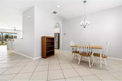 11005 Lakeland Cir, Fort Myers, FL 33913 - Photo 21