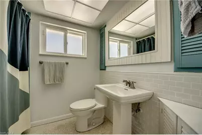 1633 SE 39th Ter, Cape Coral, FL 33904 - Photo 23
