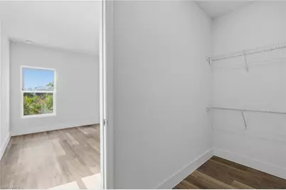 325 Hermosa Ave, Lehigh Acres, FL 33974 - Photo 25