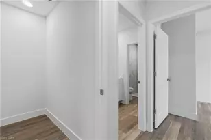 325 Hermosa Ave, Lehigh Acres, FL 33974 - Photo 21