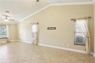 5118 Harrogate Ct, Naples, FL 34112 - Photo 11