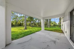 911 Cleveland Ave, Lehigh Acres, FL 33972 - Photo 41