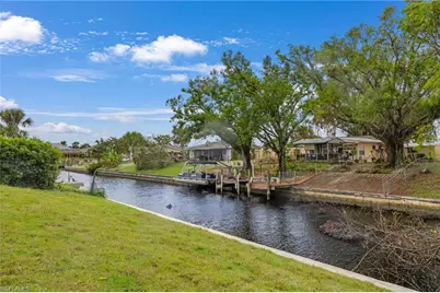 1003 April Ln, North Fort Myers, FL 33903 - Photo 27