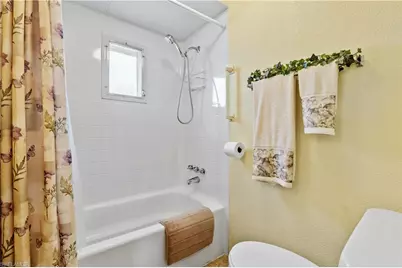 203 Harvest Ln, North Fort Myers, FL 33917 - Photo 35