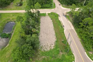 910 Meadow Rd, Lehigh Acres, FL 33973 - Photo 11