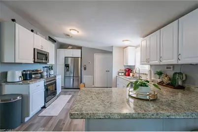 4018 Caloosa Loop, Labelle, FL 33935 - Photo 11