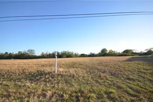 702 NE 12th St, Cape Coral, FL 33909 - Photo 3