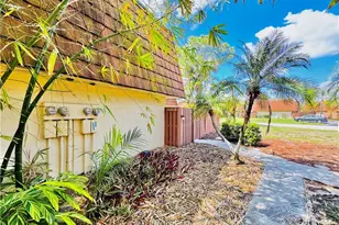 5205 Cedarbend Dr, Fort Myers, FL 33919 - Photo 47