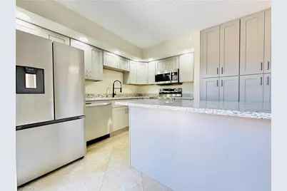 5205 Cedarbend Dr #4, Fort Myers, FL 33919 - Photo 13