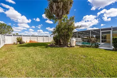 213 Richmond Ave S, Lehigh Acres, FL 33936 - Photo 33