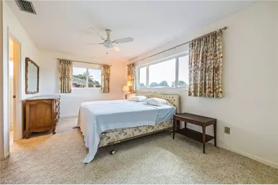 213 Richmond Ave S, Lehigh Acres, FL 33936 - Photo 17