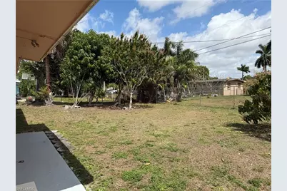 32 Roanoke Dr, Fort Myers, FL 33905 - Photo 25