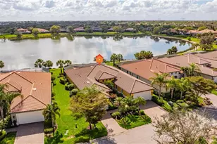 10024 Avalon Lake Cir, Fort Myers, FL 33913 - Photo 3