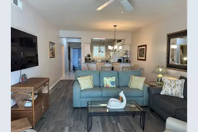 16655 Lake Circle Dr #825, Fort Myers, FL 33908 - Photo 7