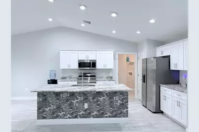 3912 NW 46th Ln, Cape Coral, FL 33993 - Photo 5