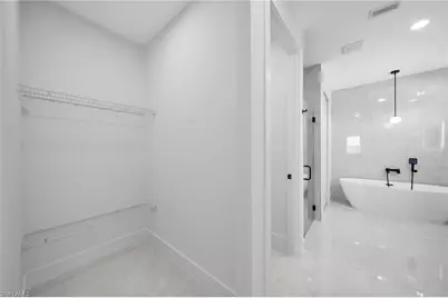 1426 NE 6th Ave, Cape Coral, FL 33909 - Photo 27