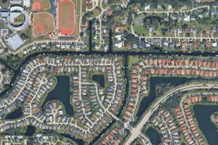 9273 Palm Island Cir, North Fort Myers, FL 33903 - Photo 3