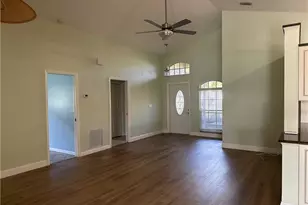 9273 Palm Island Cir, North Fort Myers, FL 33903 - Photo 7