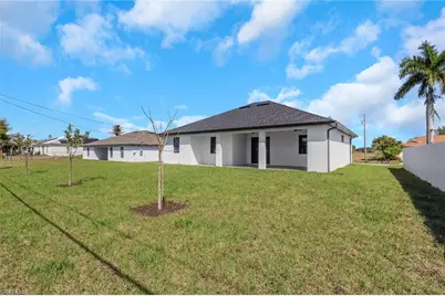 922 NE 5th Ave, Cape Coral, FL 33909 - Photo 31