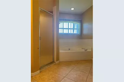 1915 SW 13th St, Cape Coral, FL 33991 - Photo 25