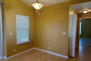 1915 SW 13th St, Cape Coral, FL 33991 - Photo 9