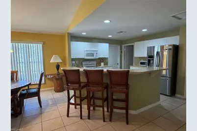 3732 NE 12th Pl, Cape Coral, FL 33909 - Photo 11