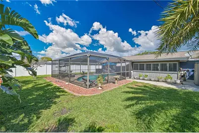 1210 SE 34th Ter, Cape Coral, FL 33904 - Photo 11