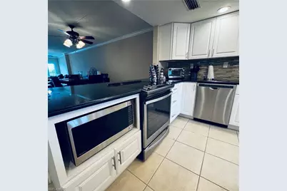 2264 Winkler Ave #202, Fort Myers, FL 33901 - Photo 5