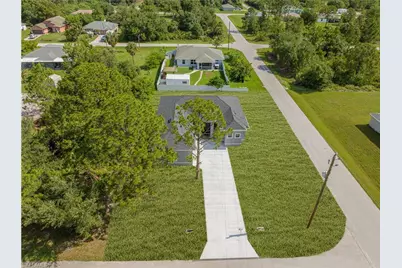 3200 44th St W, Lehigh Acres, FL 33971 - Photo 3