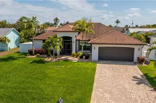 4607 SW 14th Ave, Cape Coral, FL 33914 - Photo 5