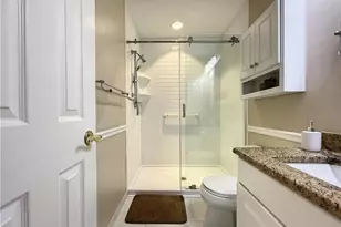 8445 Charter Club Cir, Fort Myers, FL 33919 - Photo 19