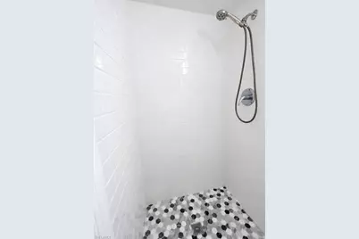 719 Burdick Ave, Fort Myers, FL 33905 - Photo 9