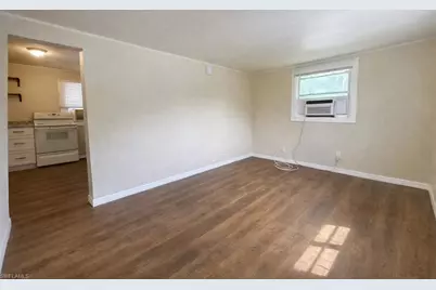 719 Burdick Ave, Fort Myers, FL 33905 - Photo 3