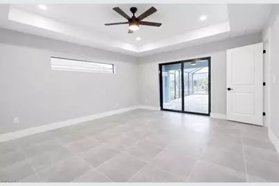 529 SE 7th St, Cape Coral, FL 33990 - Photo 9
