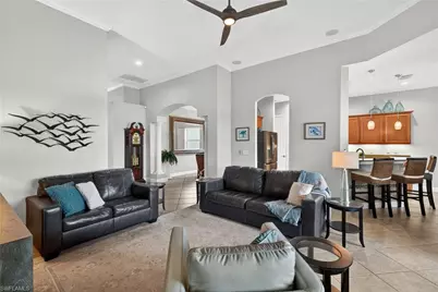 5709 Calmar Breeze Ln, Fort Myers, FL 33908 - Photo 7