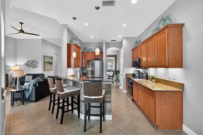 5709 Calmar Breeze Ln, Fort Myers, FL 33908 - Photo 9