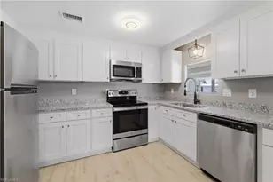 312 Nicklaus Blvd, North Fort Myers, FL 33903 - Photo 9