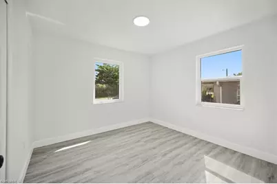 1644 Pawnee St, Fort Myers, FL 33916 - Photo 11