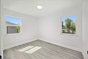 1644 Pawnee St, Fort Myers, FL 33916 - Photo 9