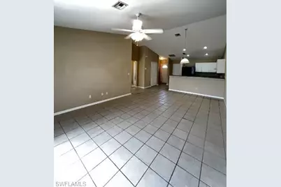 2308 NE 6th St, Cape Coral, FL 33909 - Photo 5