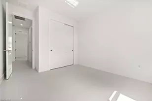 938 Bolivia Dr, Lehigh Acres, FL 33974 - Photo 25