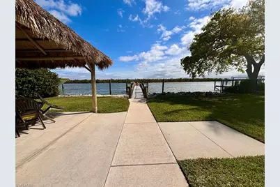 126 Mandalay Rd, Fort Myers Beach, FL 33931 - Photo 7