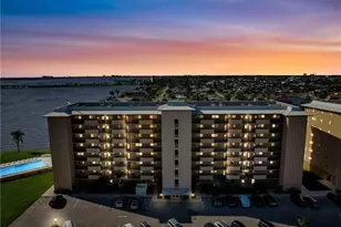 4280 SE 20th Pl, Cape Coral, FL 33904 - Photo 5