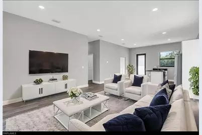 6018 S Moss Cir, Labelle, FL 33935 - Photo 5