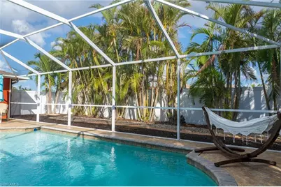 2208 Viscaya Pkwy, Cape Coral, FL 33990 - Photo 9