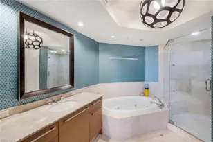 13675 Vanderbilt Dr, Naples, FL 34110 - Photo 21