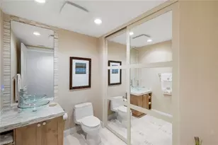 13675 Vanderbilt Dr, Naples, FL 34110 - Photo 25