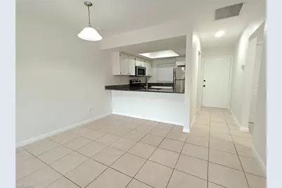 630-636 SE 13th Pl #2, Cape Coral, FL 33990 - Photo 3